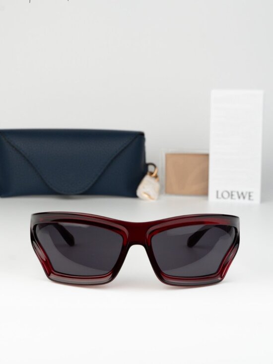 Loewe Women Sunglasses Red Smoke Wraparound LW40143U 66A NEW AUTHENTIC